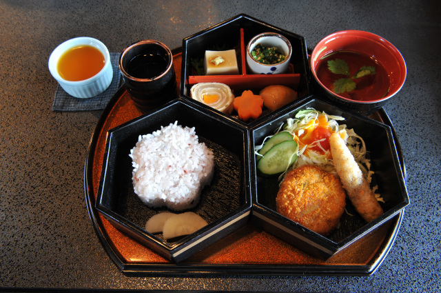 円空御膳(濃州関所茶屋)