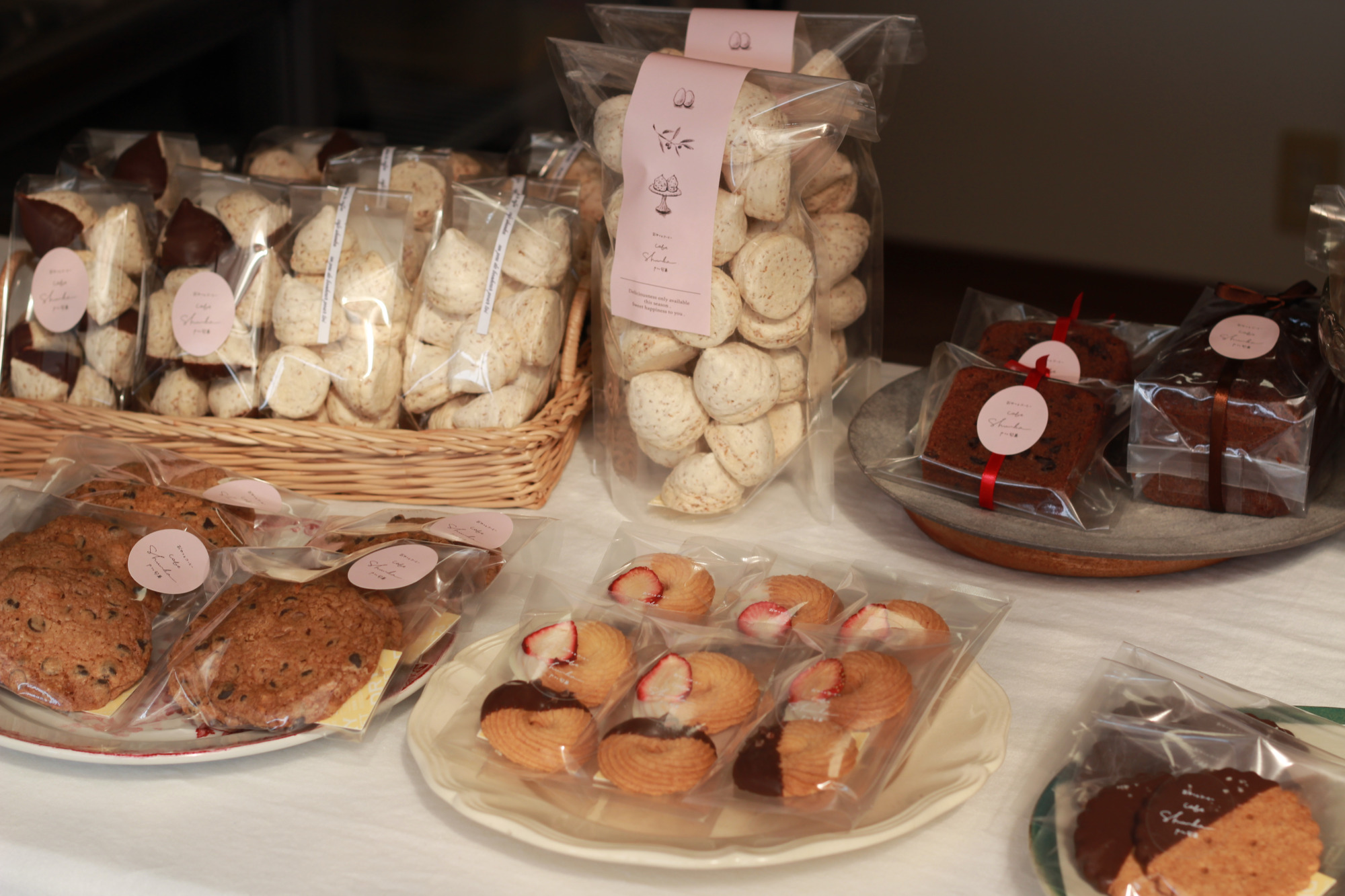 関市で手土産を探すなら。おやつとコーヒー［cafe shunka］