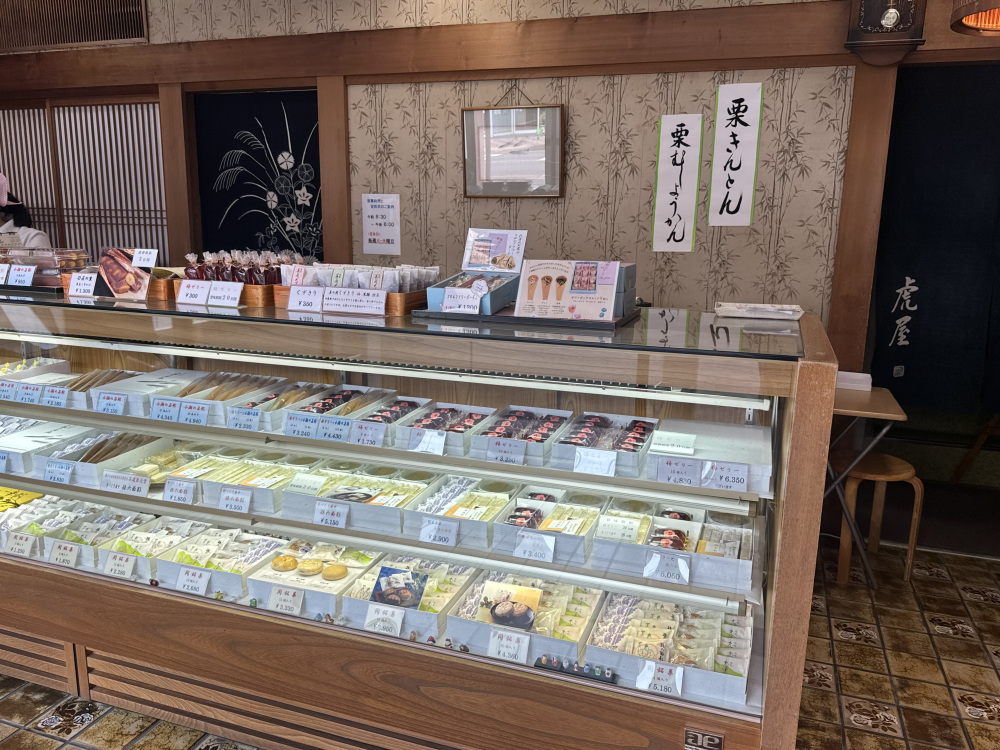 夏は小瀬の若鮎、秋は栗商品、冬は円空さん、春は苺大福など、私も推しメニューがたくさんあります