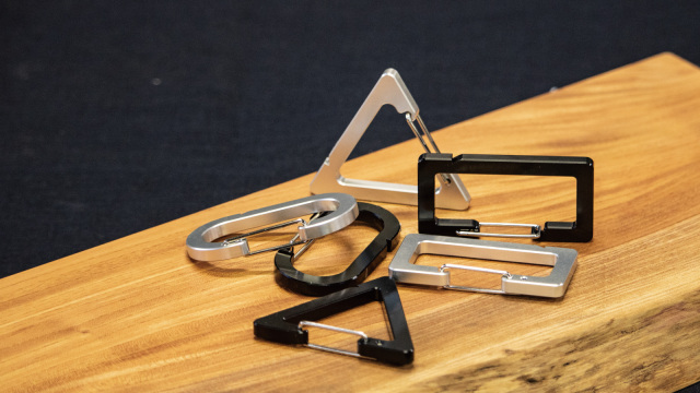 防災カラビナホイッスル