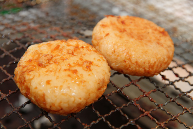 【第3弾】いももちづくりと鮎の塩焼き、清流板取川でバーベキュー(四季の森)